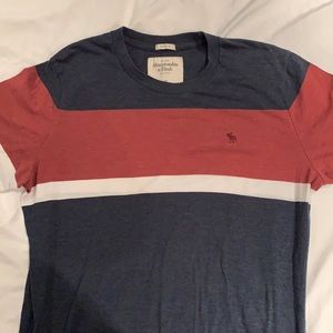 Abercrombie & Fitch Tee